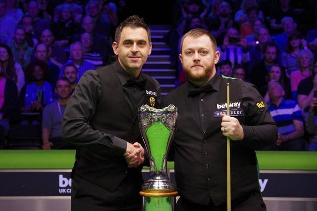 在短暂的接 在短暂的接